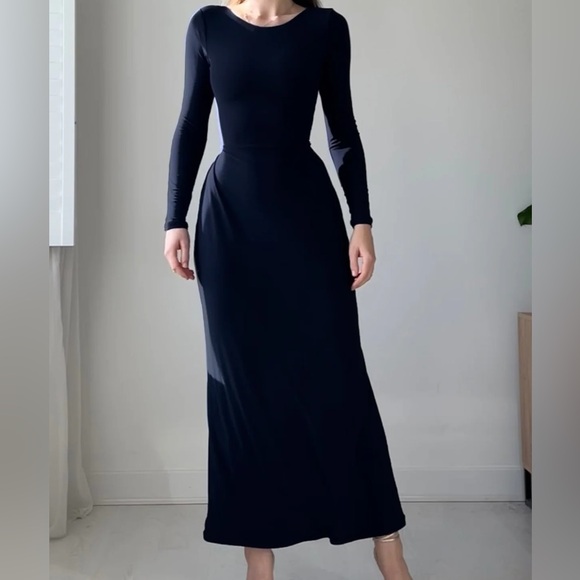 AYM Walter REVERSIBLE Maxi dress - Picture 4 of 4